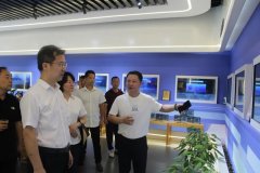 <strong>方兆淼充实必定了</strong>