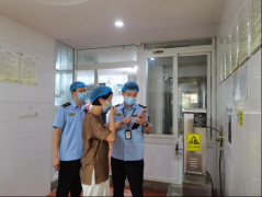 发觉17家商家正在午晚高峰的违规操做频